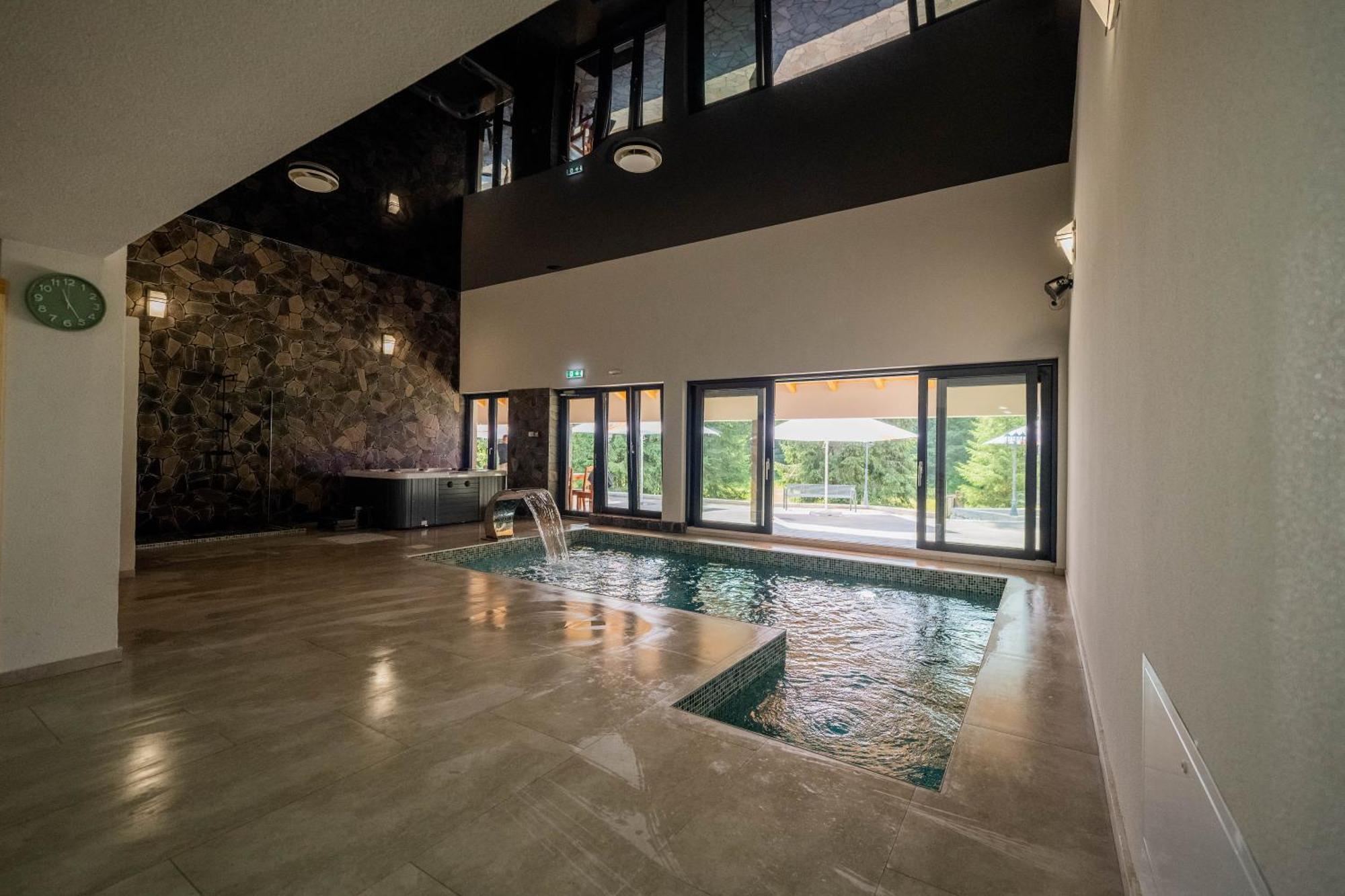 Hotel Apuseni Park Padis Budureasa Exteriér fotografie